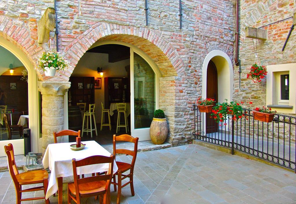 Hotel Talice Radicati Acqui Terme Exterior photo